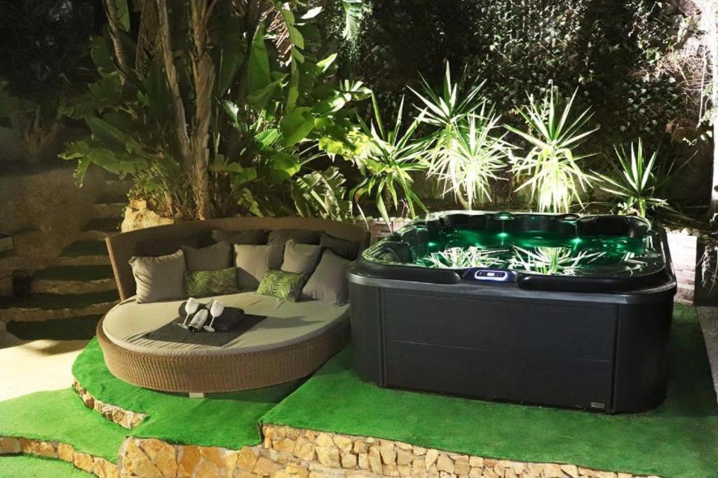 Luxury Jacuzzi Home & Terraces Málaga Exteriör bild